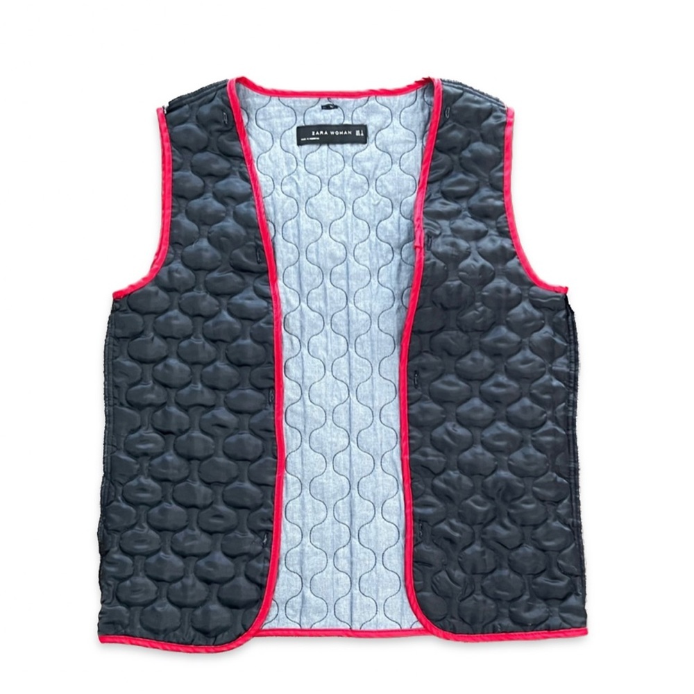 The Inner Layer of a Zara Woman Vest